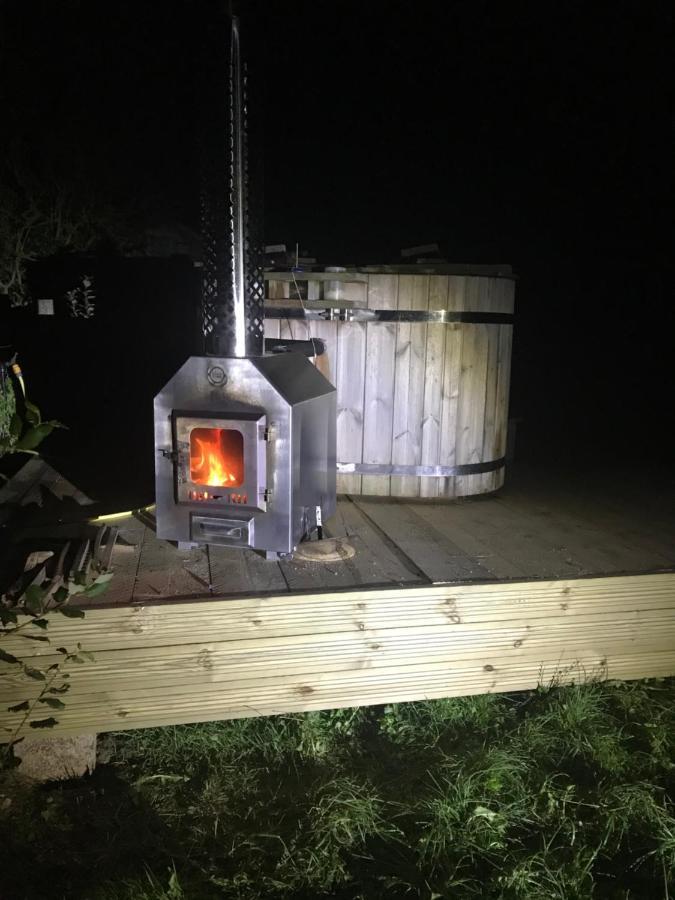 Norwell View Farm Glamping With Hot Tubs Bath Exterior foto